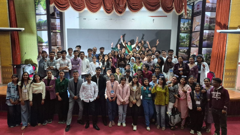 "Dr. Sunil Mishra Awarded the Life Time Achievement Award" two-day national homeopathic seminar was held in Jabalpur!!